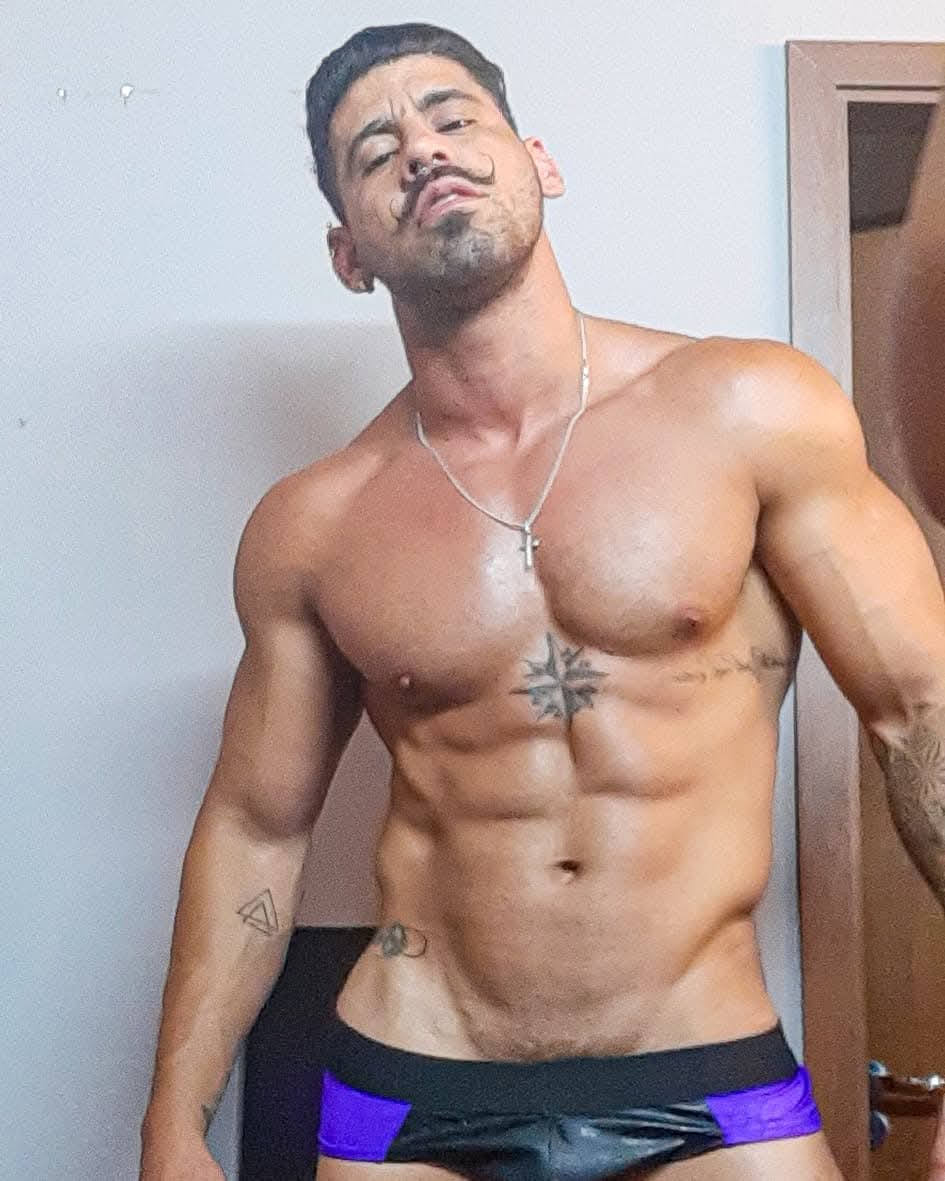 Massagem nuru, tântrica